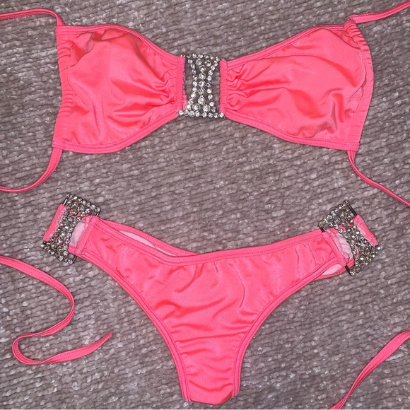 Embellished scrunch butt bikini LMG handmade - Picture 2 of 15